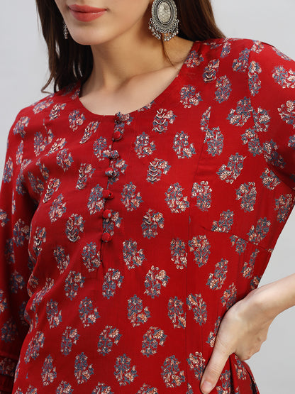 Women's Printed Rust Round Neck 3/4th Sleeves Casual Kurti