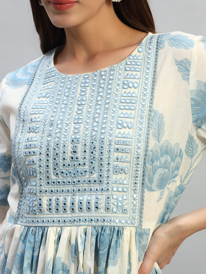 Women's Printed Blue Round Neck 3/4th Sleeves Casual Kurti