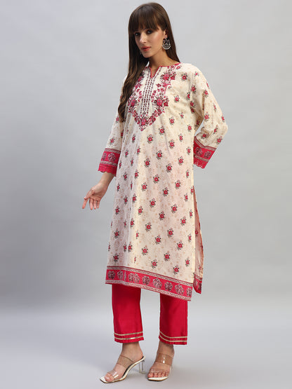 Women's Printed Pink Round Neck 3/4th Sleeves Casual Kurti