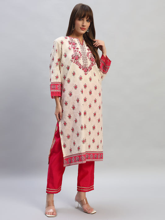 Women's Printed Pink Round Neck 3/4th Sleeves Casual Kurti
