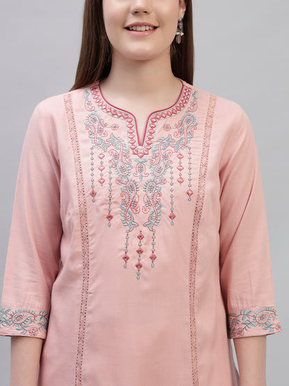 Women's Pink Embroidery 3/4th Sleeves Round Neck Casual Kurti