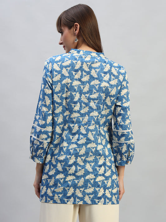 Women's Printed Blue V-Neck 3/4th Sleeves Casual Short Kurti