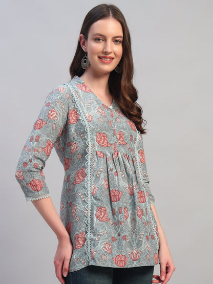 Women Printed Blue 3/4th Sleeves Regular Fit Short Kurti