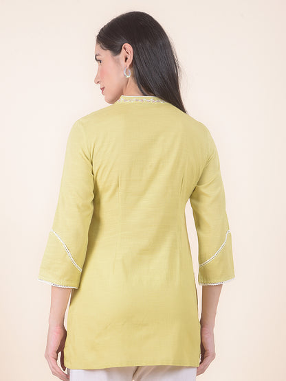 Kurti for Women l Breathable & Soft with Color Fastness Regular Fit Embroidery Pattern