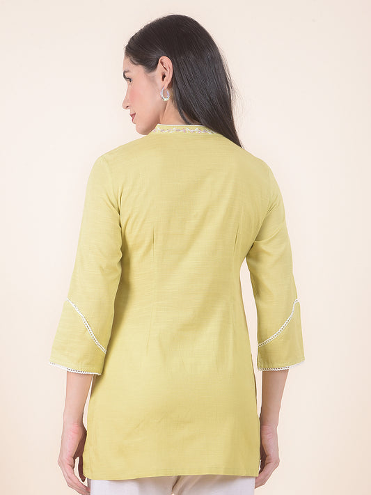 Kurti for Women l Breathable & Soft with Color Fastness Regular Fit Embroidery Pattern