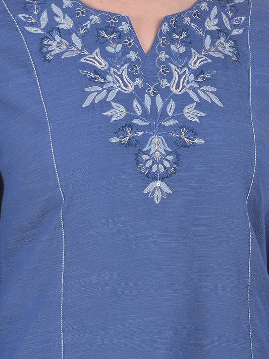 Kurti for Women l Breathable & Soft with Color Fastness Regular Fit Embroidery Pattern
