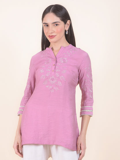 Kurti for Women l Breathable & Soft with Color Fastness Regular Fit Embroidery Pattern