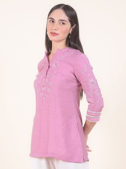 Kurti for Women l Breathable & Soft with Color Fastness Regular Fit Embroidery Pattern