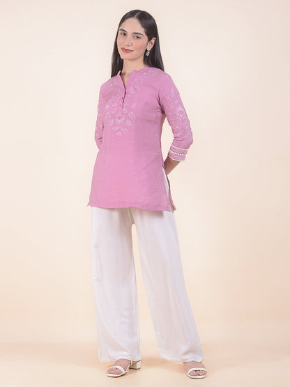 Kurti for Women l Breathable & Soft with Color Fastness Regular Fit Embroidery Pattern