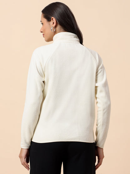 Sweatshirt for Women l Winter Wear Fleece Fabric Closure Zipper Regular Fit Solid Pattern