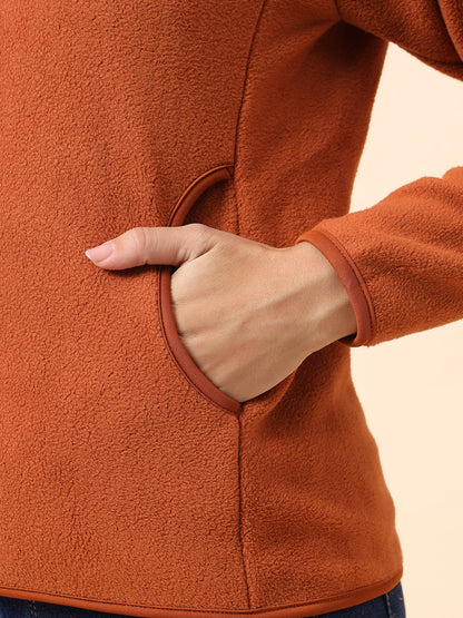 Sweatshirt for Women l Winter Wear Fleece Fabric Closure Zipper Regular Fit Solid Pattern
