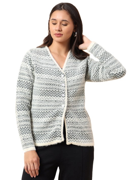 Sweater for Women l Winter Wear Fancy Fabric V-Neck Regular Fit Printed Pattern