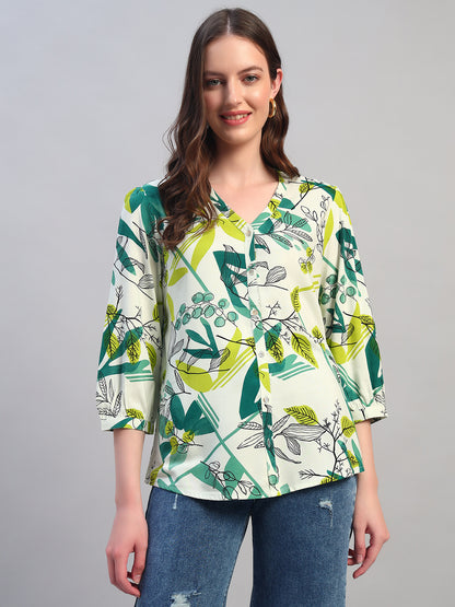 Women Green Printed V-Neck 3/4th Sleeves Casual Tunic