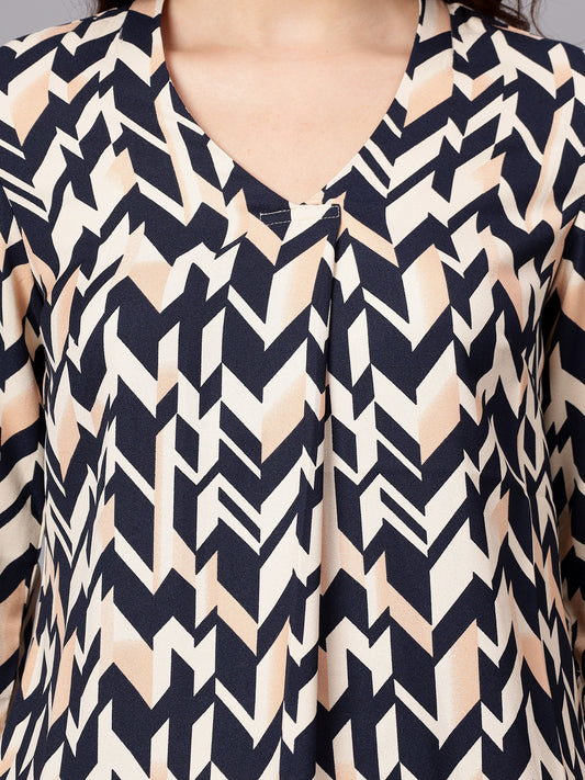 Women's Mulicolor Geometric Print Casual Top