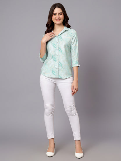 Women's Green Abstract Print Casual Top