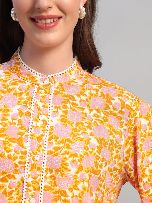 Women Mustard Printed Round Neck 3/4th Sleeves Casual Top