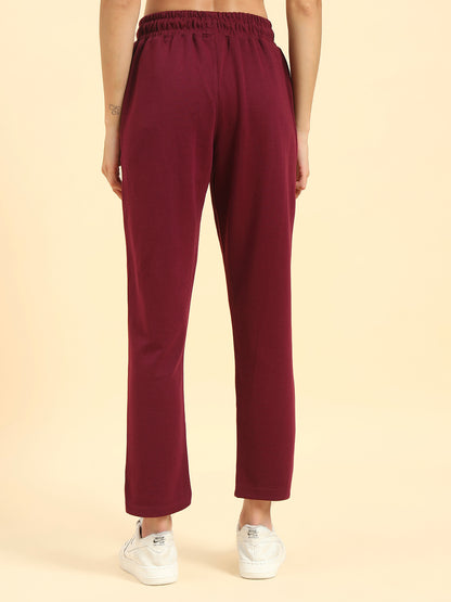 Women's Maroon Solid Regular Fit Casual Track Pant