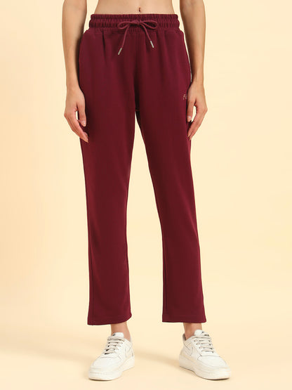 Women's Maroon Solid Regular Fit Casual Track Pant