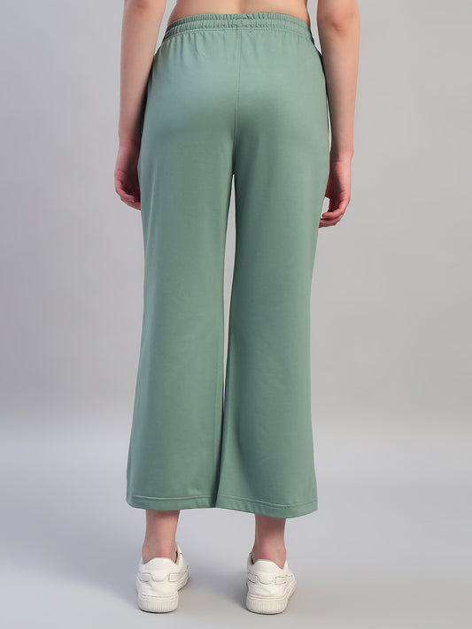 Women Solid Green Regular Fit Casual Track Pant