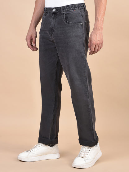 Denim Jeans for Men l Breathable & Soft with Color Fastness Straight Fit Cotton Fabric Solid Pattern Button Closure