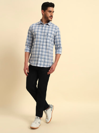 Denim Jeans for Men l Breathable & Soft with Color Fastness Straight Fit Cotton Fabric Solid Pattern Button Closure