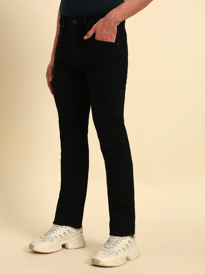 Denim Jeans for Men l Breathable & Soft with Color Fastness Straight Fit Cotton Fabric Solid Pattern Button Closure