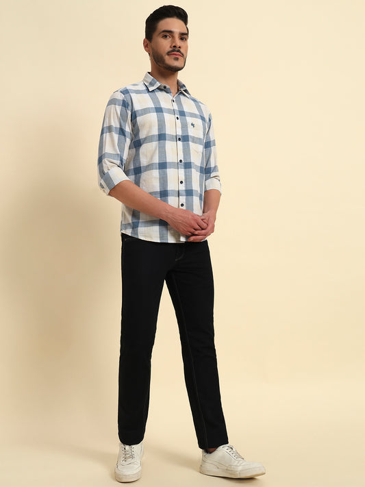 Denim Jeans for Men l Breathable & Soft with Color Fastness Slim Fit Cotton Fabric Solid Pattern Button Closure