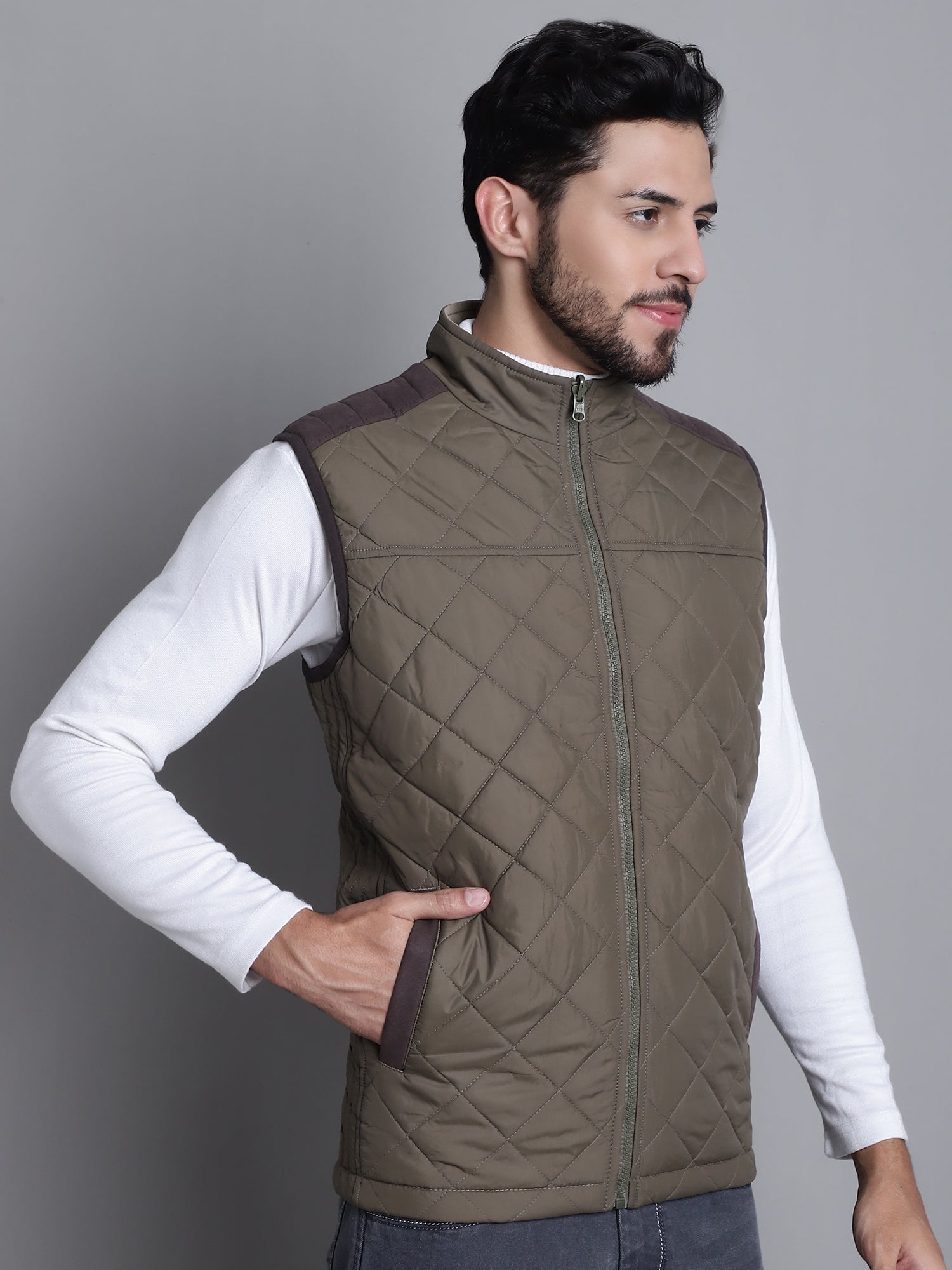 Cantabil Solid Olive Sleeveless Mock Collar Regular Fit Mens Reversible Casual Jacket (7170700902539)