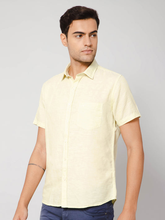 Men's Light Yellow Casual Plain Half Sleeve Shirt