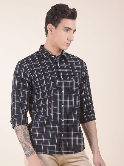 Men's Black Checkered Slim Fit Full Sleeve Casual Shirt