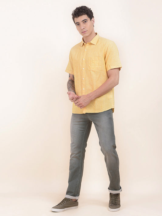 Men's Yellow Slim Fit Striped Half Sleeve Casual Shirt