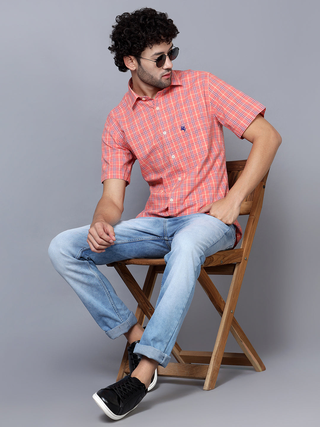 Cantabil Cotton Checkered Pink Half Sleeve Casual Shirt for Men with Pocket (7121519345803)