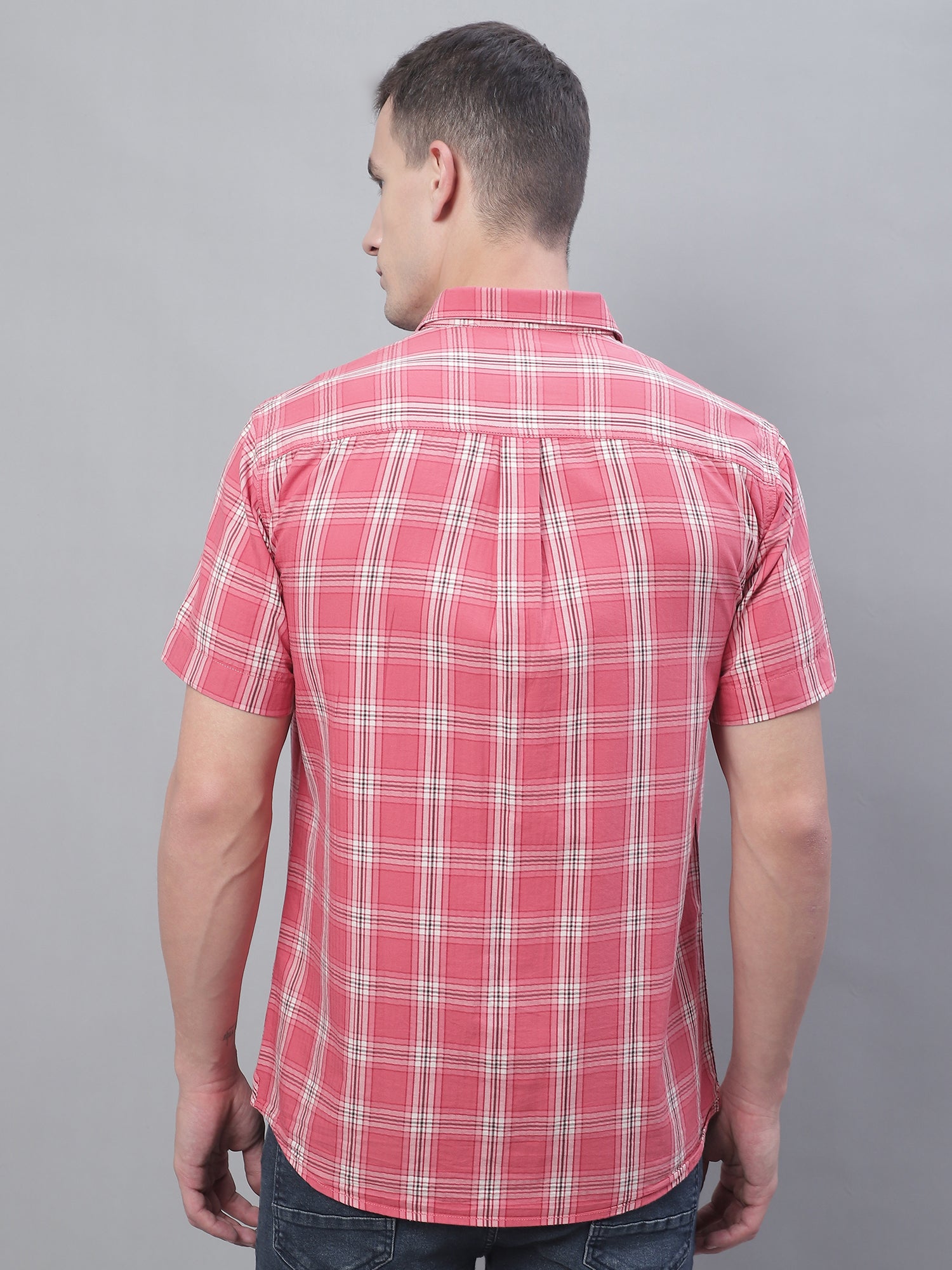 Cantabil Cotton Checkered Pink Half Sleeve Casual Shirt for Men with Pocket (7135096176779)