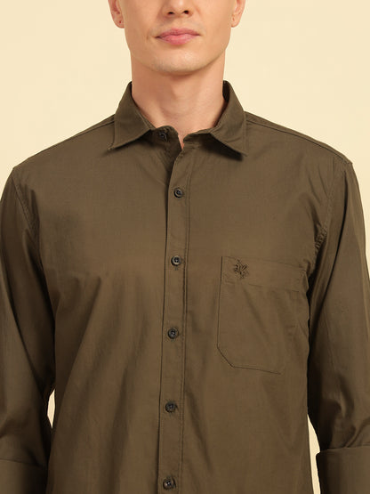 Casual Shirt for Men | Breathable & Soft with Color Fastness Regular Fit Cotton Fabric Solid Pattern