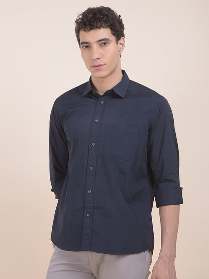 Men's Navy Solid Slim Fit Full Sleeve Casual Shirt