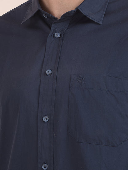 Men's Navy Solid Slim Fit Full Sleeve Casual Shirt