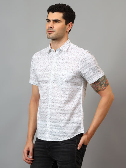 Men's White Casual Abstract Print Half sleeve Shirt