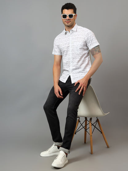 Men's White Casual Abstract Print Half sleeve Shirt