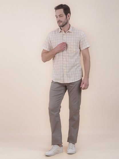 Men's Beige Slim Fit Checkered Half Sleeve Casual Shirt
