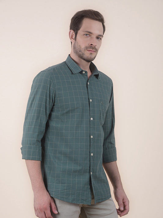 Men's Green Slim Fit Checkered Full Sleeve Casual Shirt