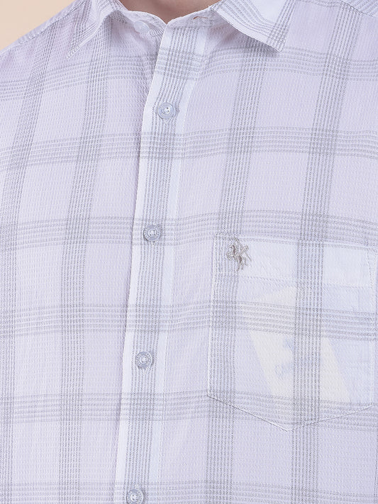 Men's White Slim Fit Checkered Full Sleeve Casual Shirt