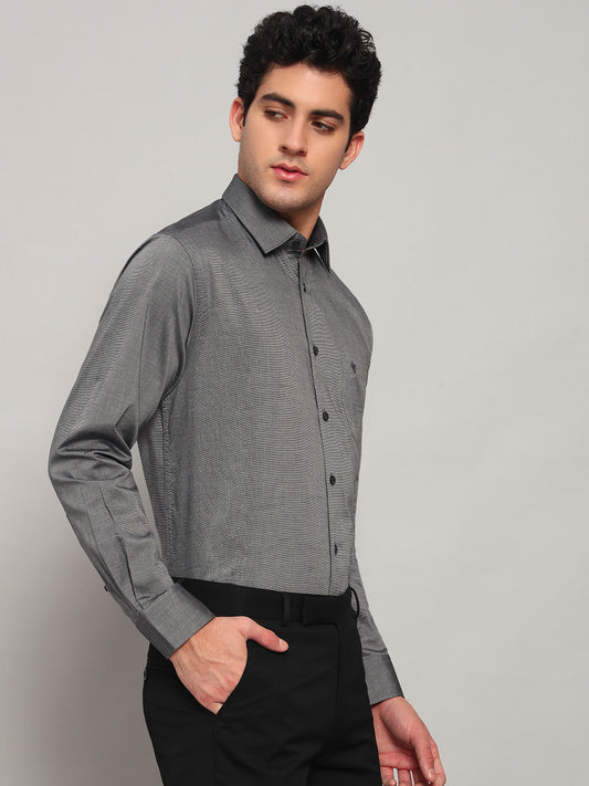 Formal Shirt for Men l Breathable & Soft with Color Fastness Regular Fit Spread Collar Neck Cotton Blend Fabric Solid Pattern