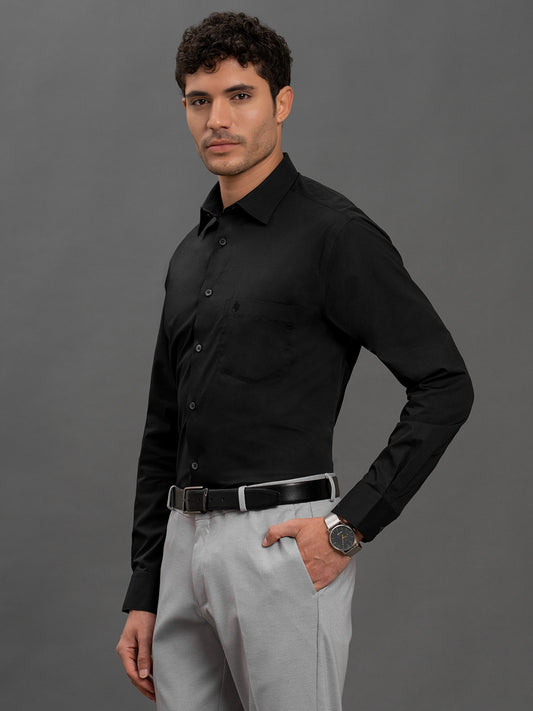 Men's Black Regular Fit Solid Full Sleeve Formal Shirt