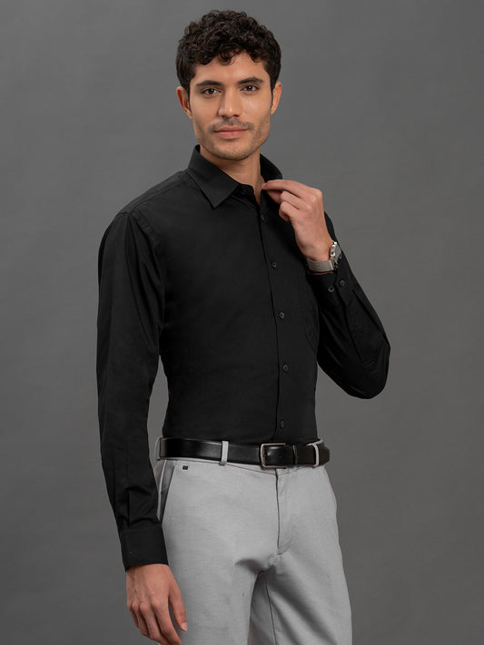 Men's Black Regular Fit Solid Full Sleeve Formal Shirt