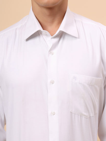 Formal Shirt for Men l Breathable & Soft with Color Fastness Regular Fit Spread Collar Neck Cotton Blend Fabric Solid Pattern