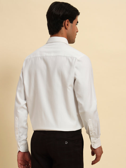 Formal Shirt for Men l Breathable & Soft with Color Fastness Regular Fit Spread Collar Neck Cotton Blend Fabric Solid Pattern