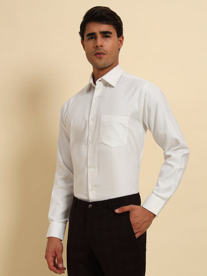 Formal Shirt for Men l Breathable & Soft with Color Fastness Regular Fit Spread Collar Neck Cotton Blend Fabric Solid Pattern