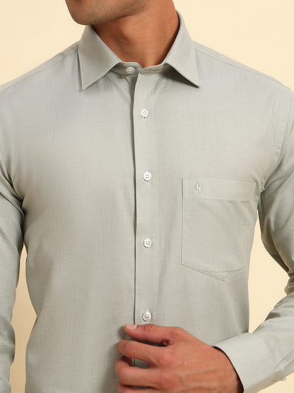 Formal Shirt for Men l Breathable & Soft with Color Fastness Regular Fit Spread Collar Neck Cotton Fabric Self Design Pattern