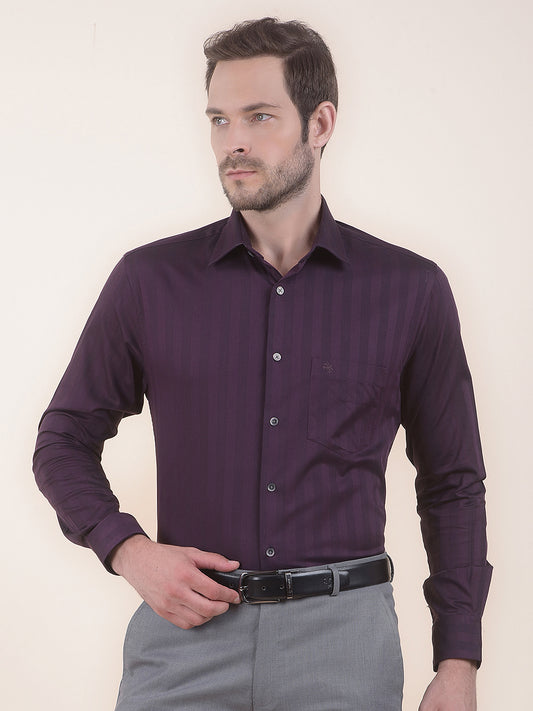 Men's Maroon Regular Fit Self Design Full Sleeve Formal Shirt