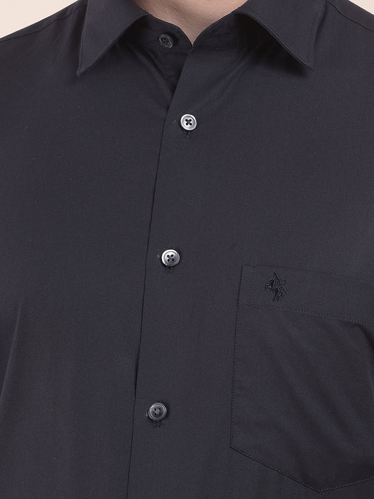 Men's Black Slim Fit Solid Full Sleeve Formal Shirt